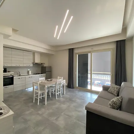 Naxos Infinity Apartment *