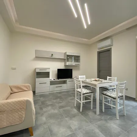 Naxos Infinity ジャルディーニ・ナクソス