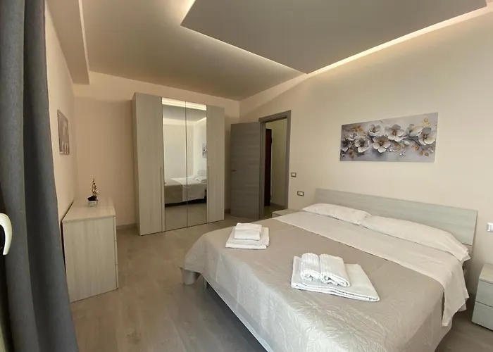 Naxos Infinity * Giardini Naxos