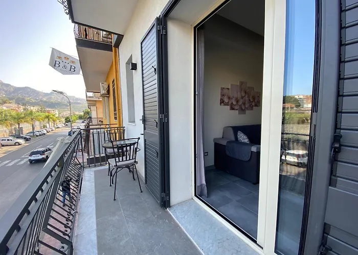 Naxos Infinity * Giardini Naxos